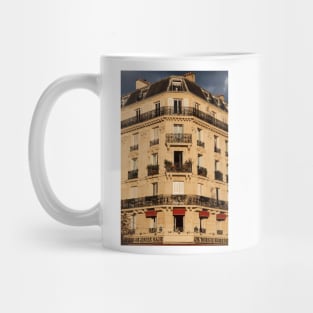 Parisian Building Facades - 4 © Mug